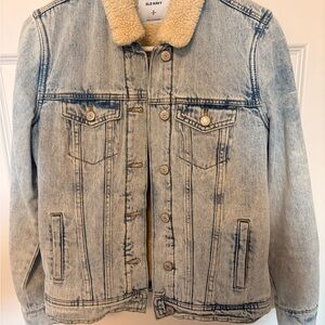 Old Navy Women’s Denim Jacket with Sherpa Lining